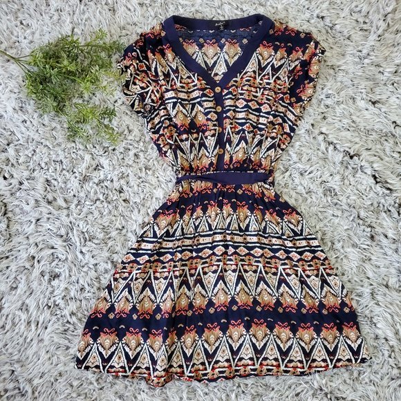 ❤ PAPAYA Aztec Pattern Dress - Picture 2 of 4